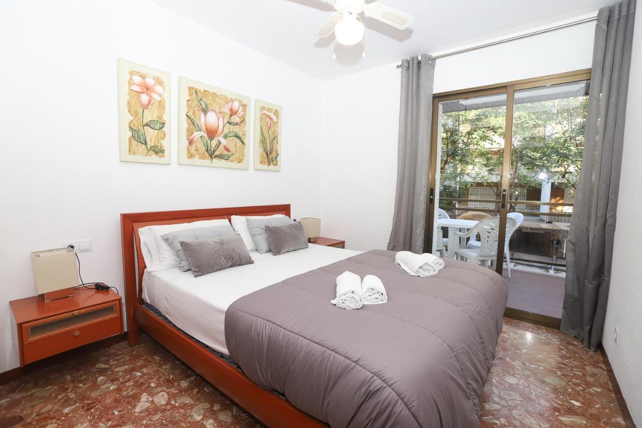 Differentflats Casalmar Apartment Салоу Екстериор снимка